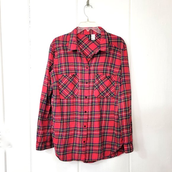 H & M Divided Red Plaid Flannel Shirt - Picture 1 of 5